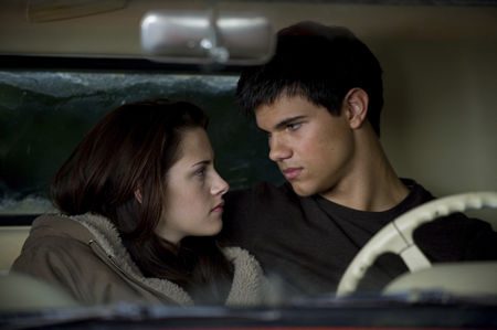 pelicula-luna-nueva-saga-crepusculo-resena-foto2