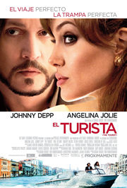 http://www.cinevistablog.com/wp-content/uploads/2010/12/el-turista-2010-resena.jpg