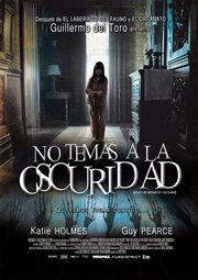 No temas a las oscuridad 2011 (Don't be afraid of the dark) - Reseña