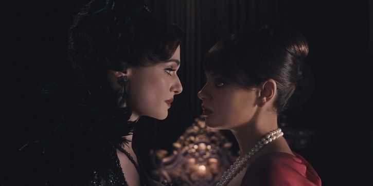 "OZ: THE GREAT AND POWERFUL" Rachel Weisz, left, Mila Kunis, right ©Disney Enterprises, Inc. All Rights Reserved.