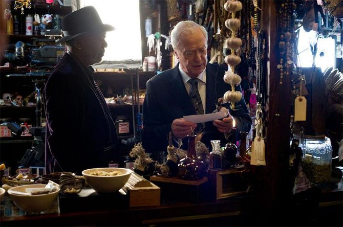 los-ilusionistas-now-you-see-me-estreno-2013-morgan-freeman-michael-caine
